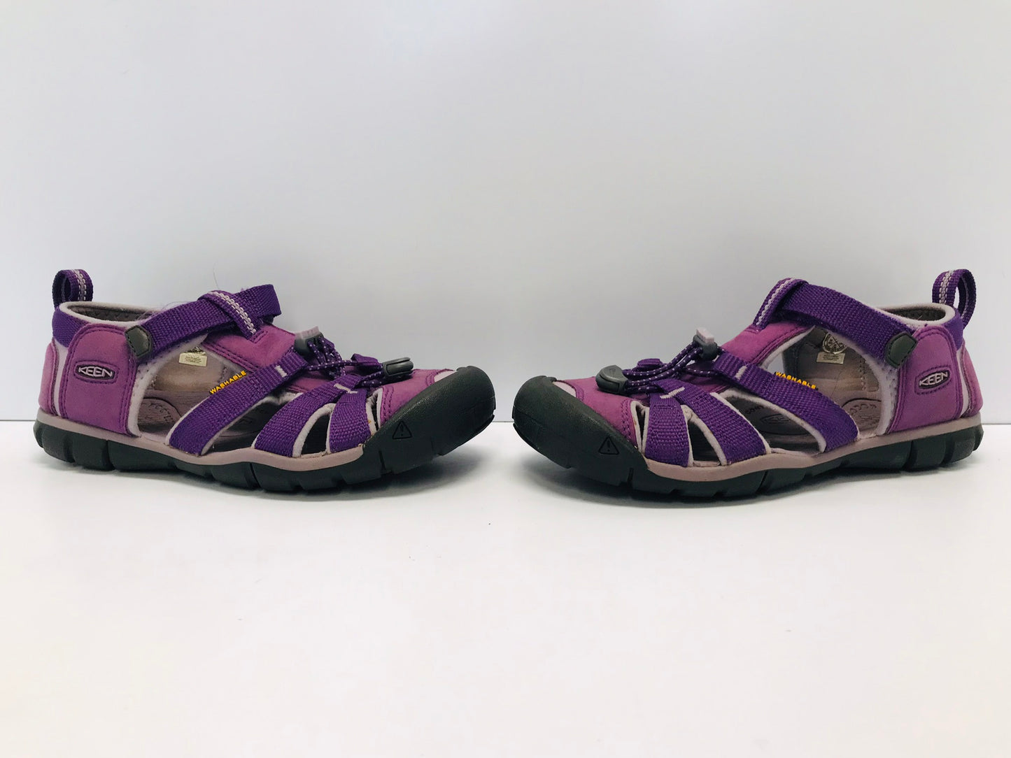 Sandles Summer Child Size 3 Keen Purple Leather Rubber Soles