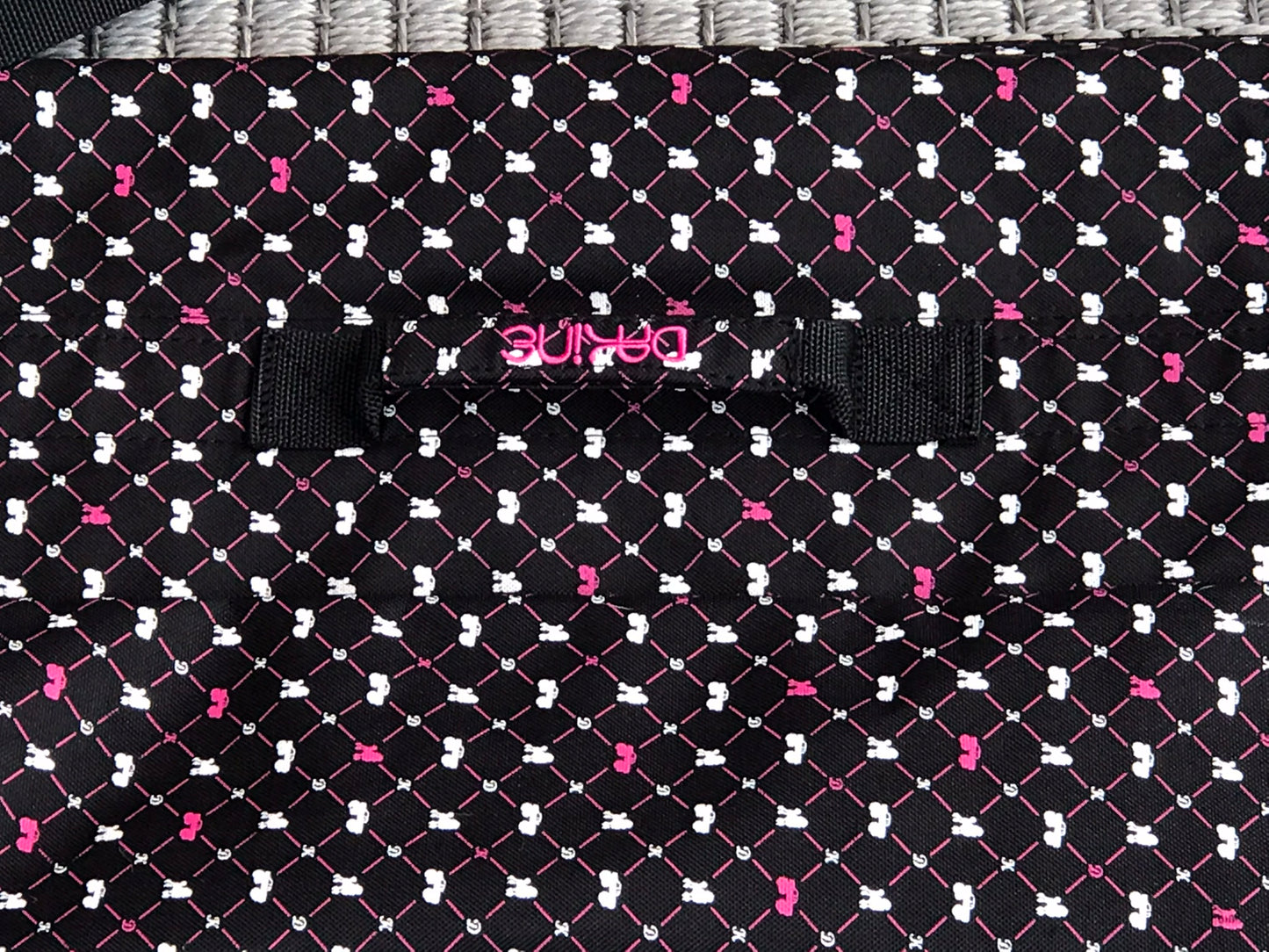 Ski Bag Fits 170 cm Dakine Jeep Print and Poodles Black And Pink As New