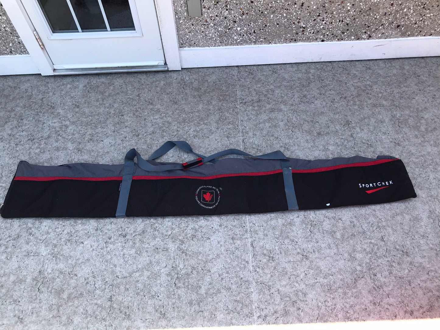 Ski Bag and Poles Adult Size Up To 178cm Black Grey Red Perfect Condition
