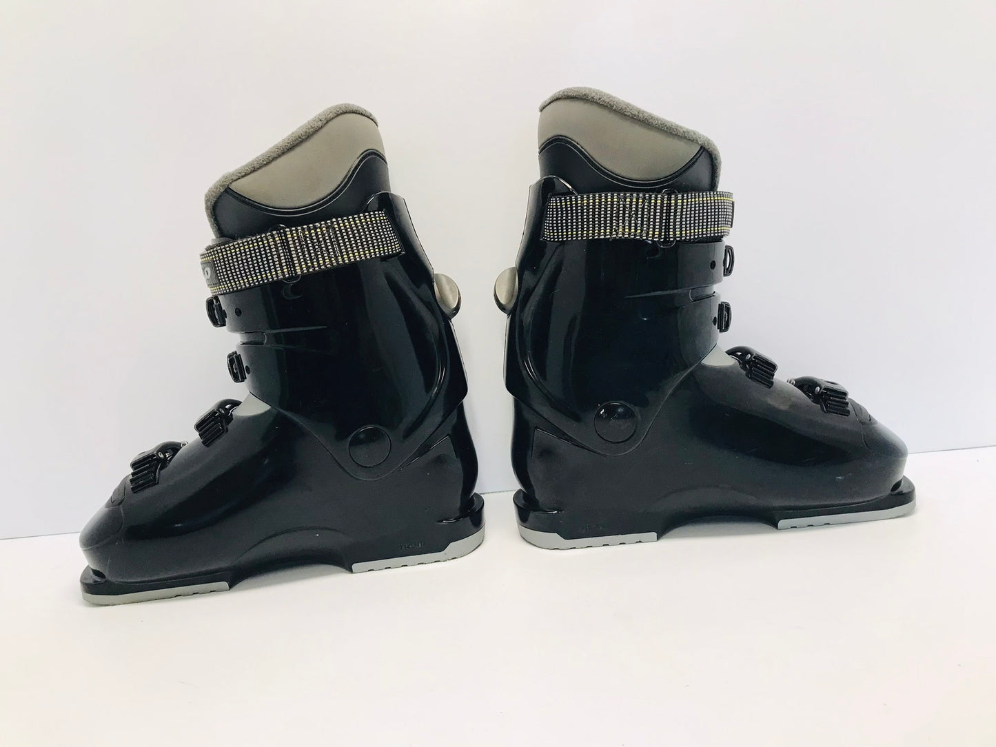 Ski Boots Mondo Size 25.5 Men's Size 8.5 Ladies Size 7.5 298 mm Dalbello Grey Black New Demo Model