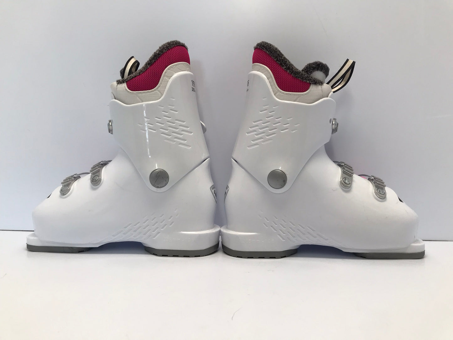 Ski Boots Mondo Size 19.5 Child Size 13 235mm Rossignol Fun Girl White Pink New Demo Model