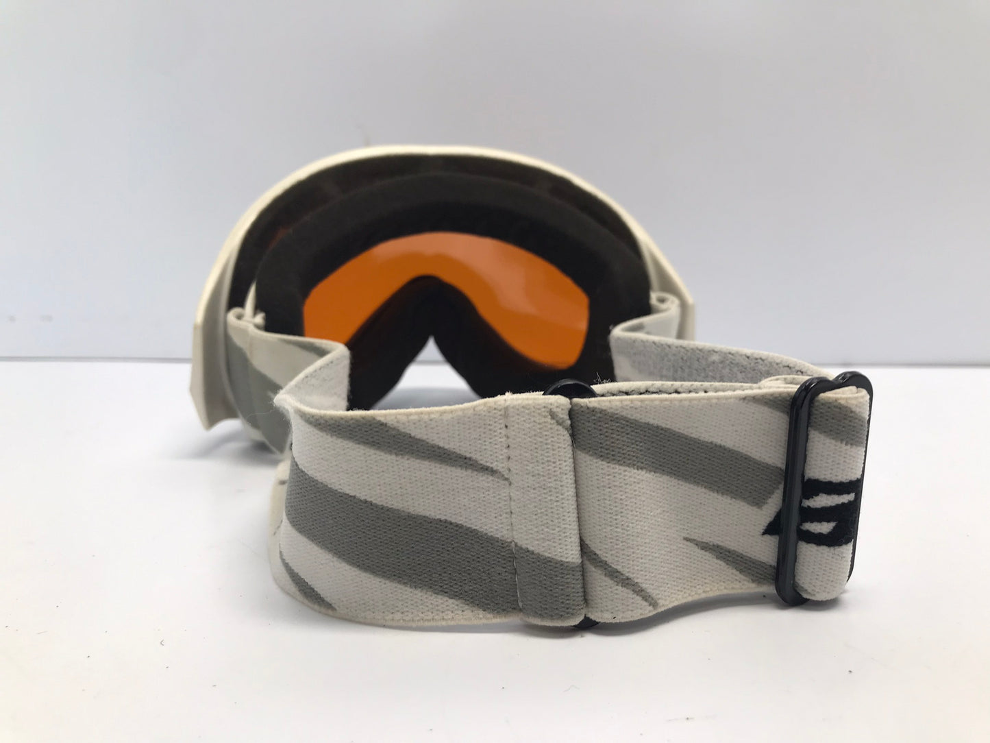 Ski Goggles Adult Size Medium Arnette White Orange Lense