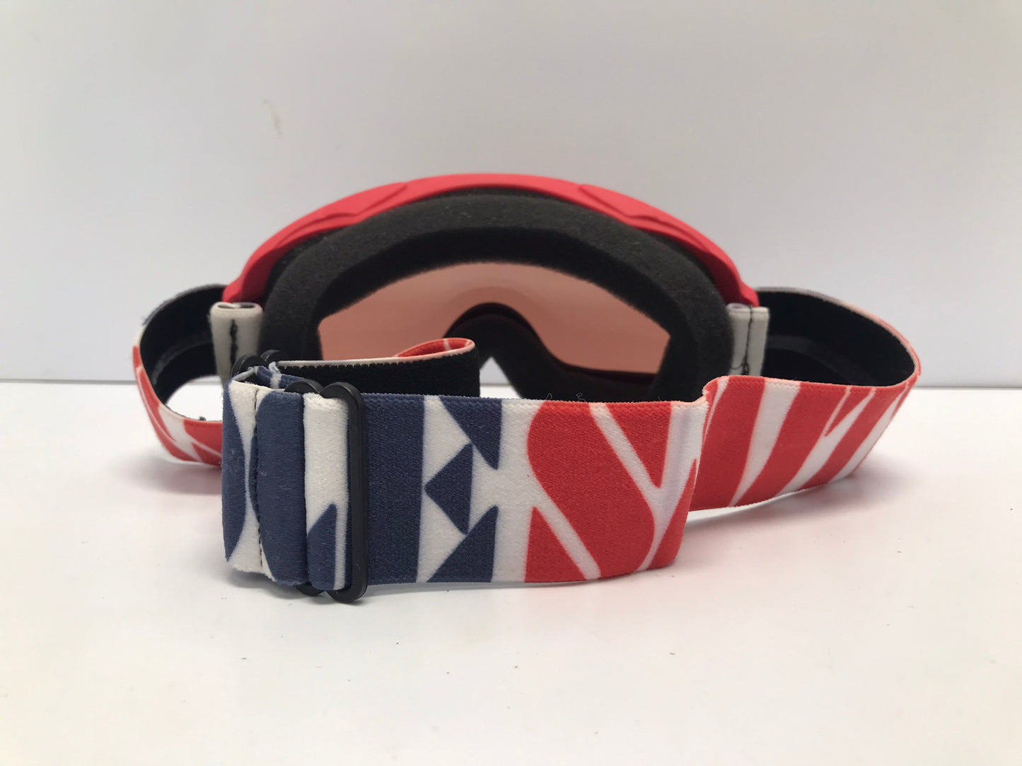 Ski Goggles Child Size Age 7-10 Smith Red Blue