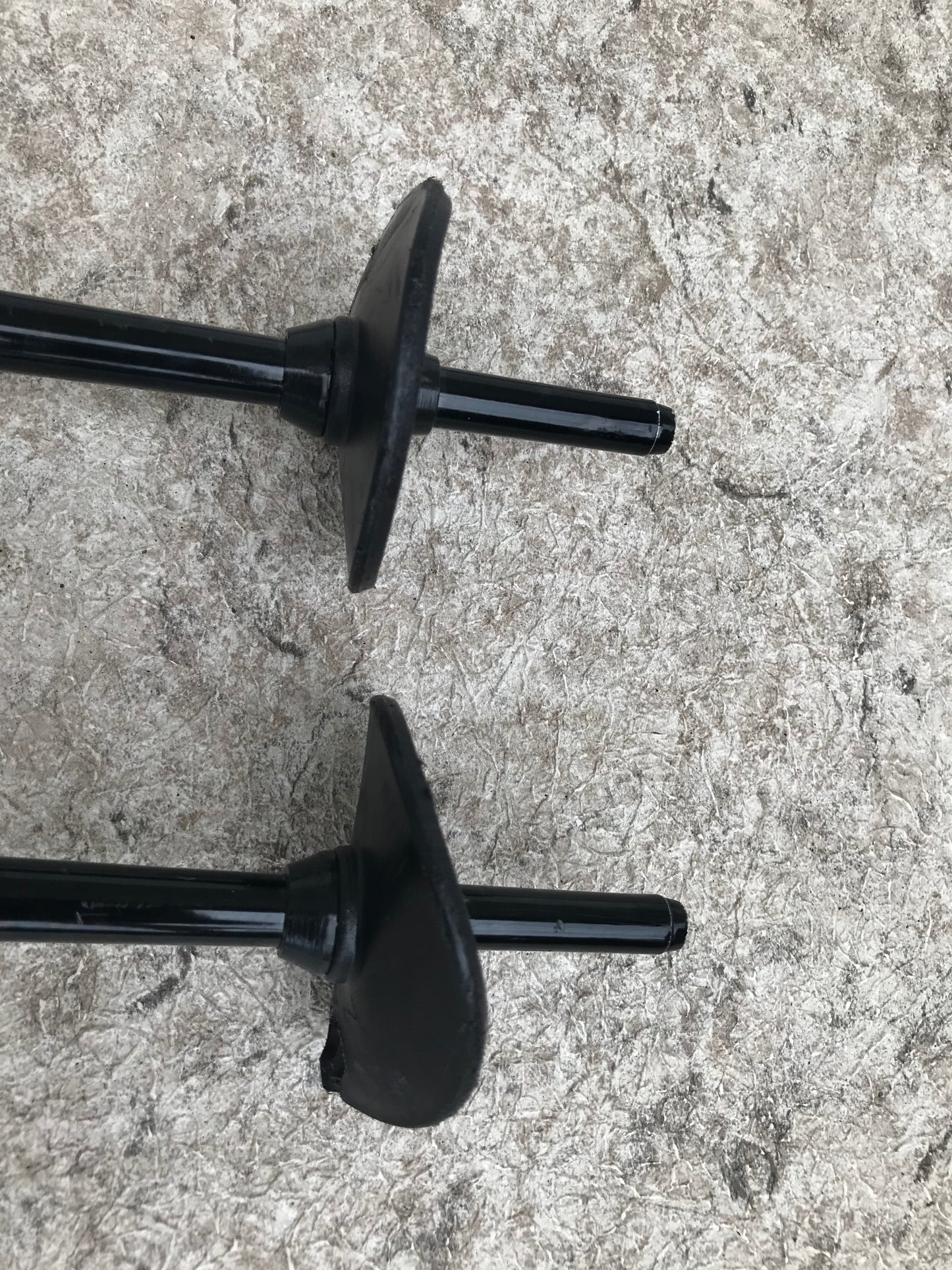 Ski Poles 50 inch 125 cm Ultra Black Red Yellow Excellent