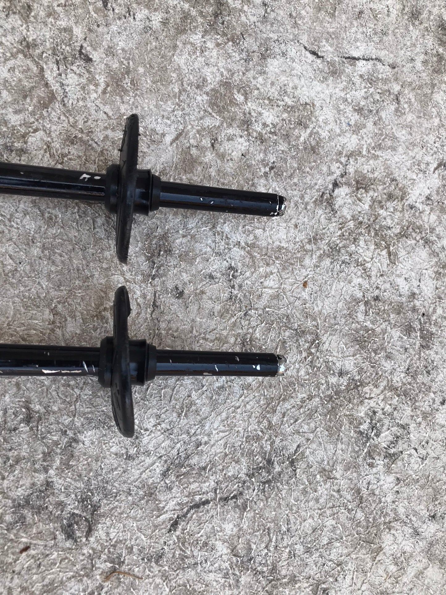 Ski Poles Adult Size 52 inch 130 cm Tecno Pro Black Red Yellow Blue