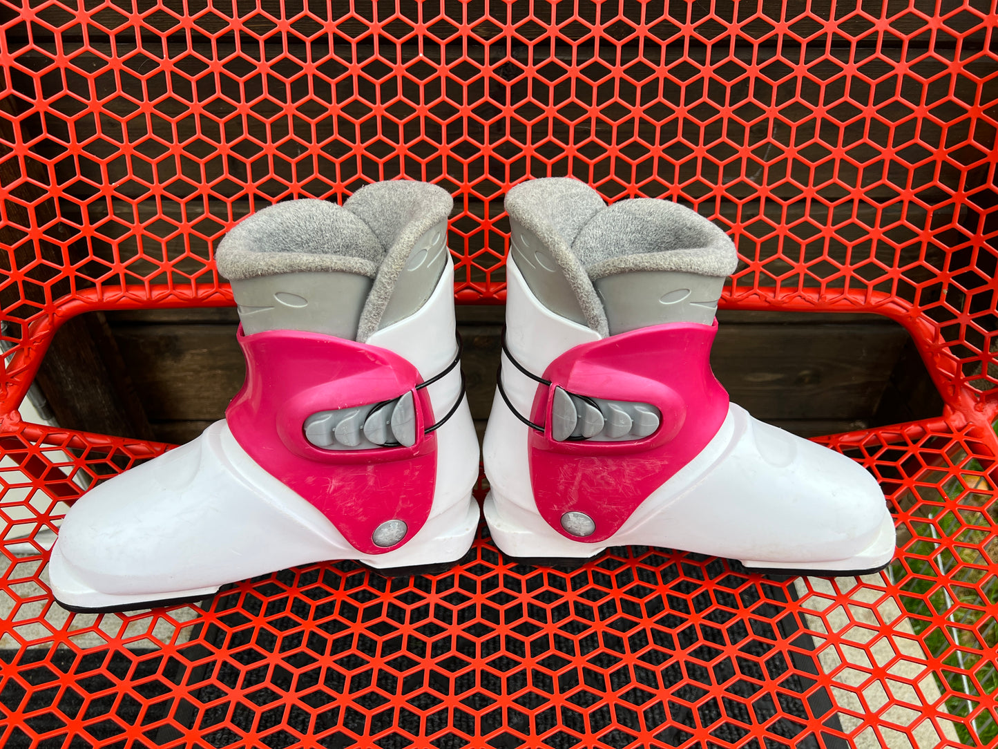 Ski Boots Mondo Size 20.0 child Size 1 Tecno Pro 246 mm Pink White