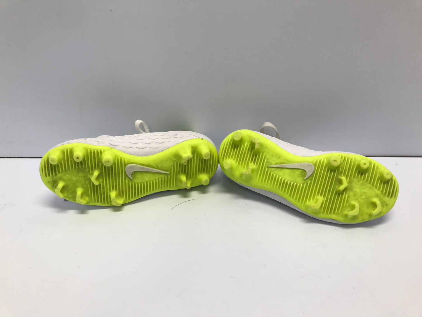 Soccer Shoes Cleats Child Size 10 Toddler Nike Hypervenom White Lime Grey Excellent
