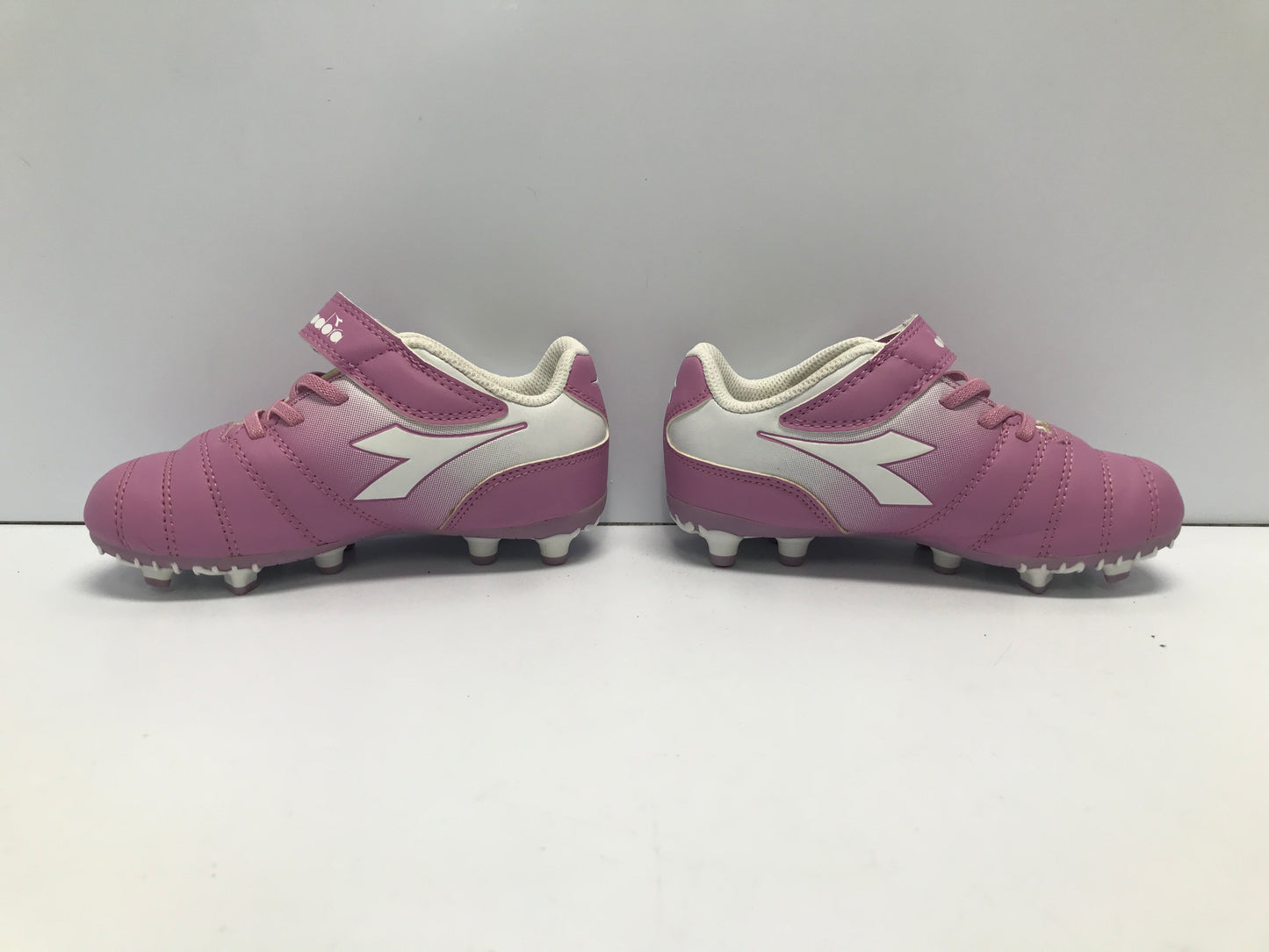 Soccer Shoes Cleats Child Size 11 Diadora Pink White Like New