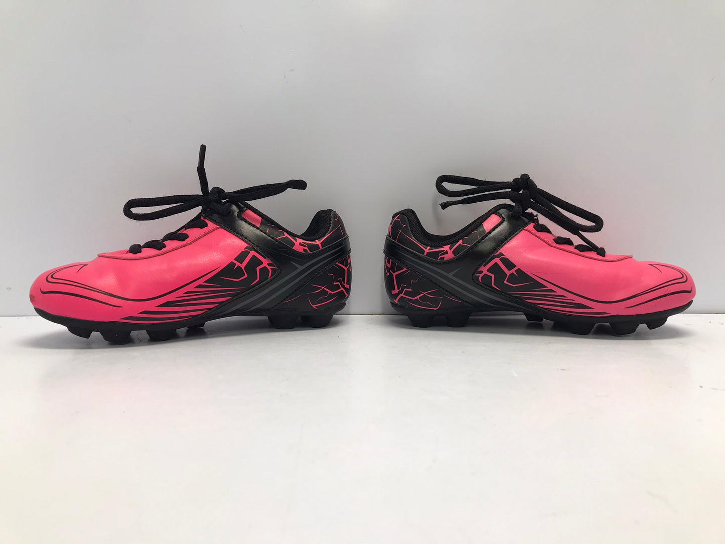Soccer Shoes Cleats Child Size 12 Athletic Pink and Black Excellent