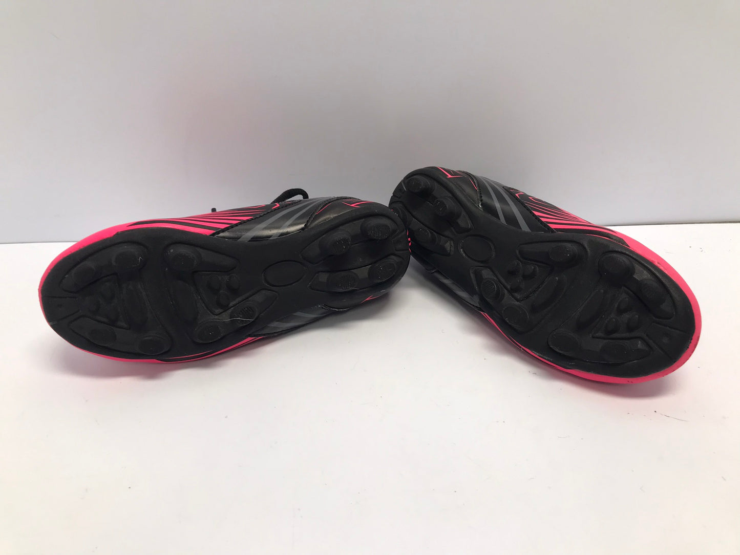 Soccer Shoes Cleats Child Size 12 Athletic Pink and Black Excellent