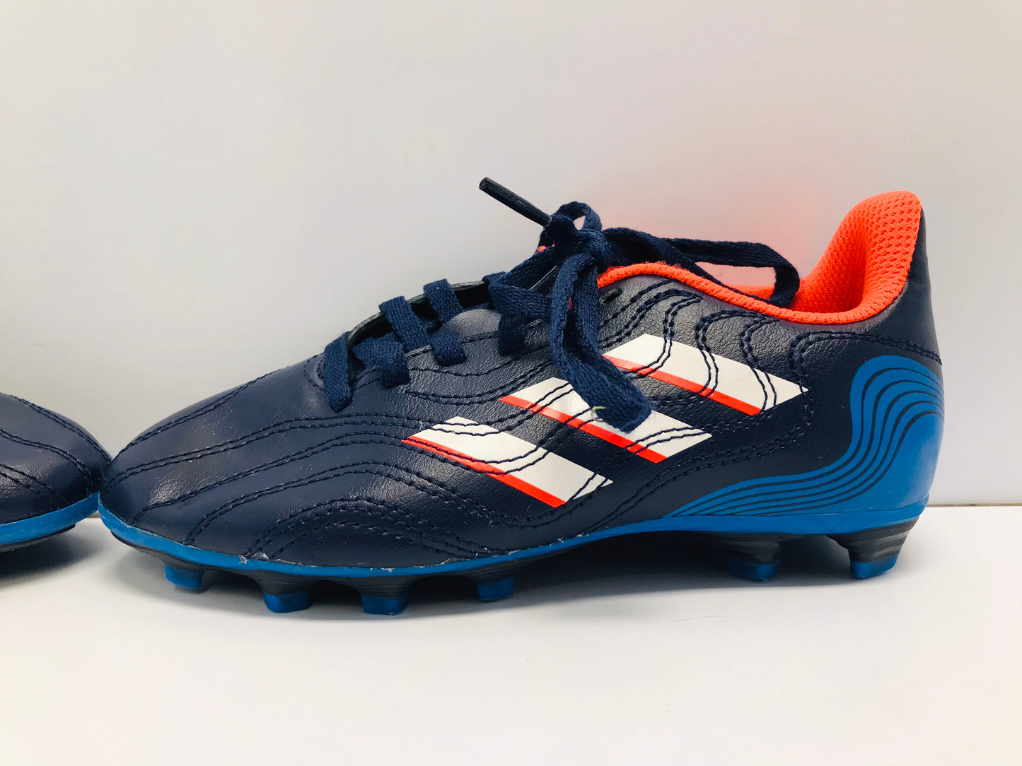 Soccer Shoes Cleats Child Size 13 Adidas Blue Tangerine Like New