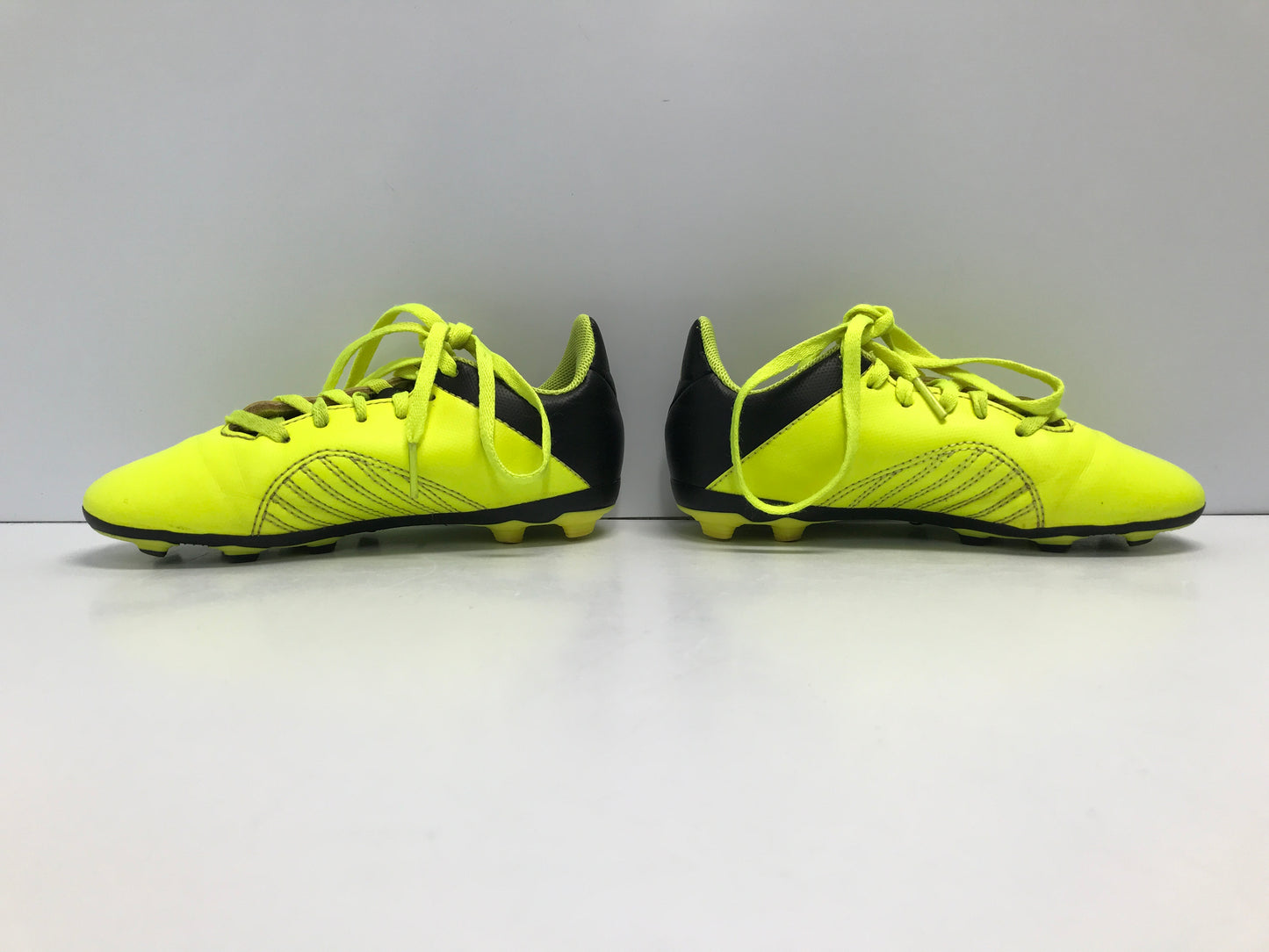 Soccer Shoes Cleats Child Size 13 Adidas Lime Black Excellent