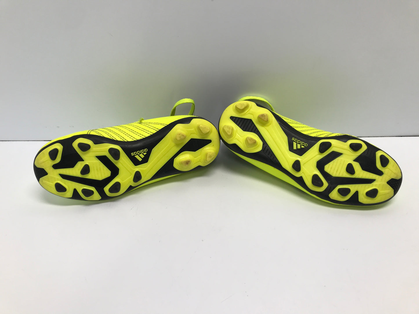 Soccer Shoes Cleats Child Size 13 Adidas Lime Black Excellent