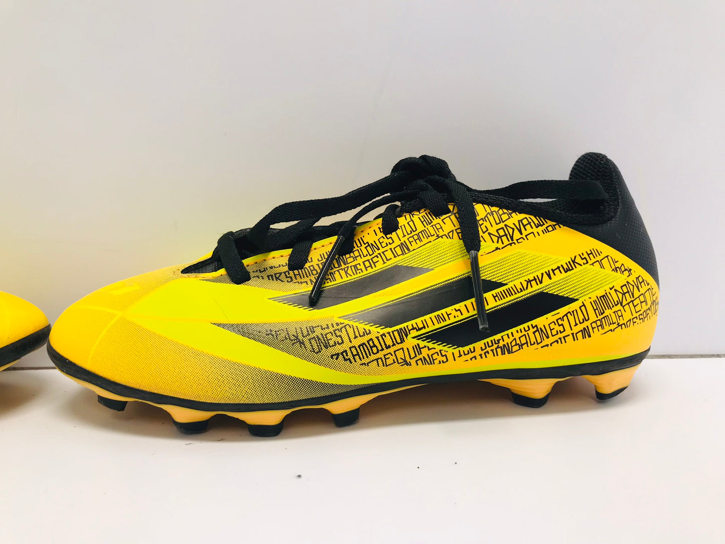 Soccer Shoes Cleats Child Size 1 Adidas Black Lemon New Demo Model