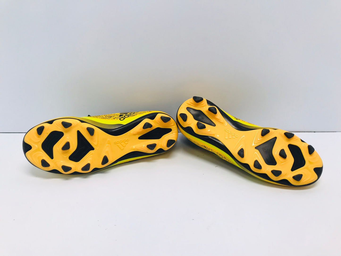 Soccer Shoes Cleats Child Size 1 Adidas Black Lemon New Demo Model