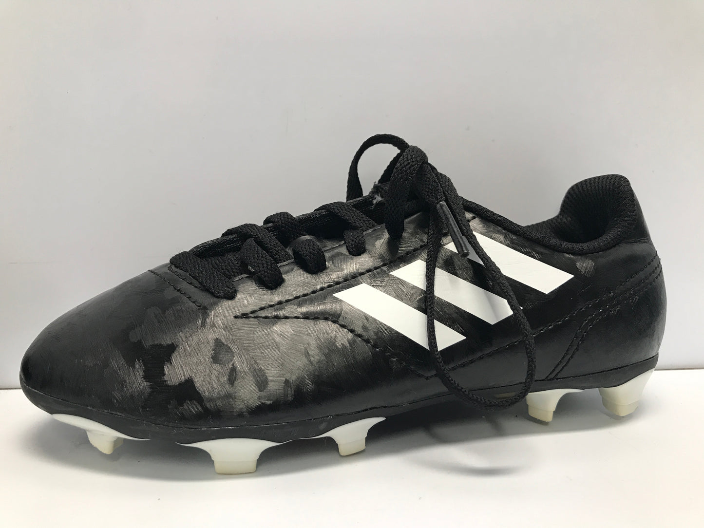 Soccer Shoes Cleats Child Size 1 Adidas White Black Outstanding Quality