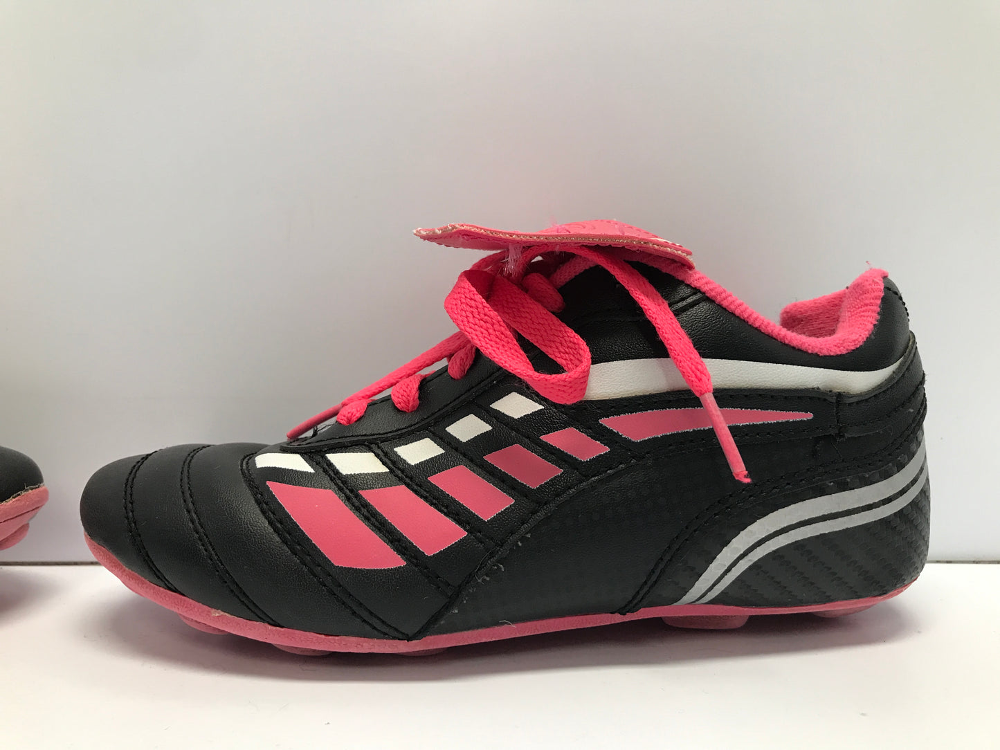 Soccer Shoes Cleats Child Size 1 Athlete Pink Black