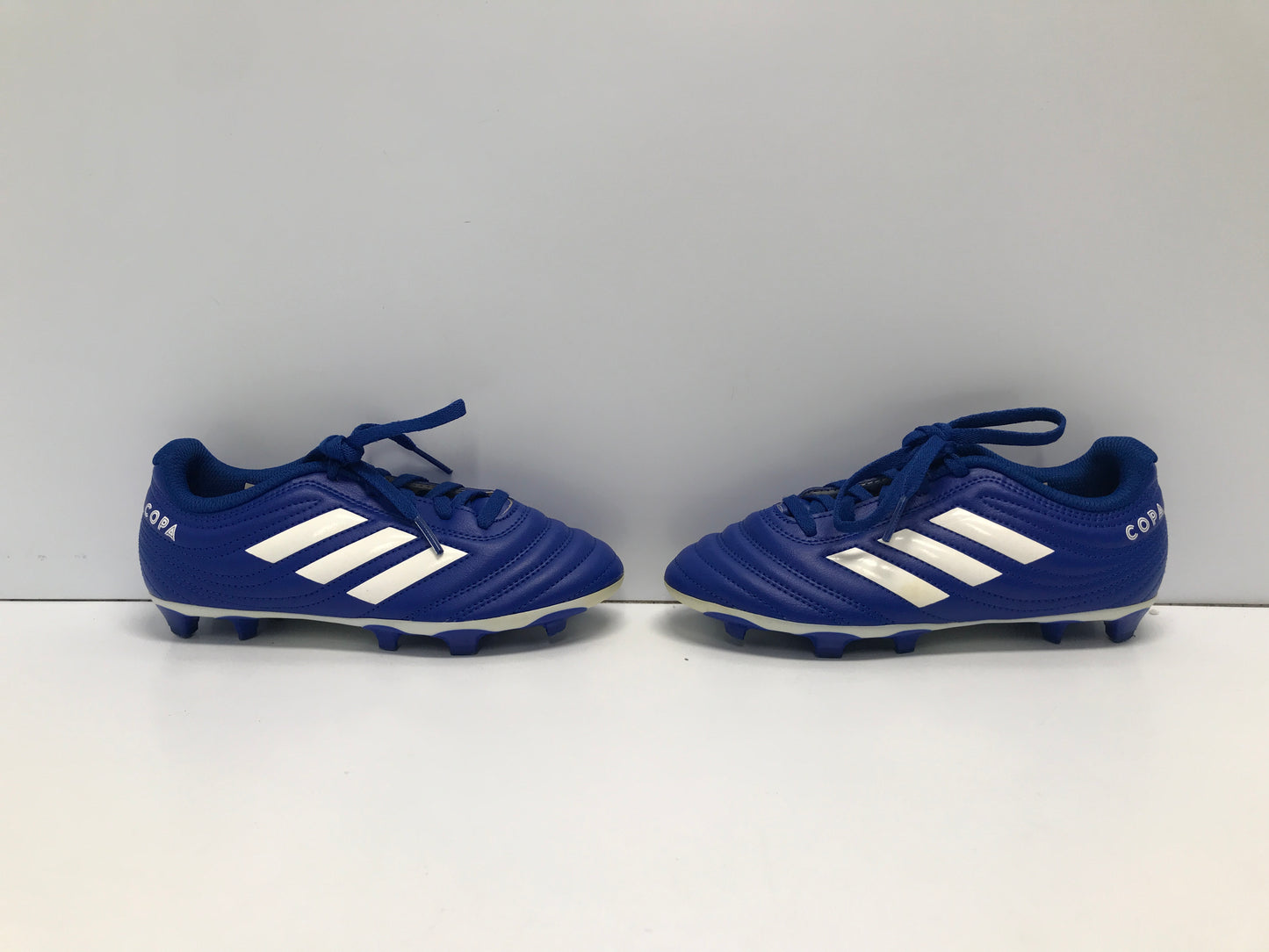 Soccer Shoes Cleats Child Size 1 Blue White Excellent