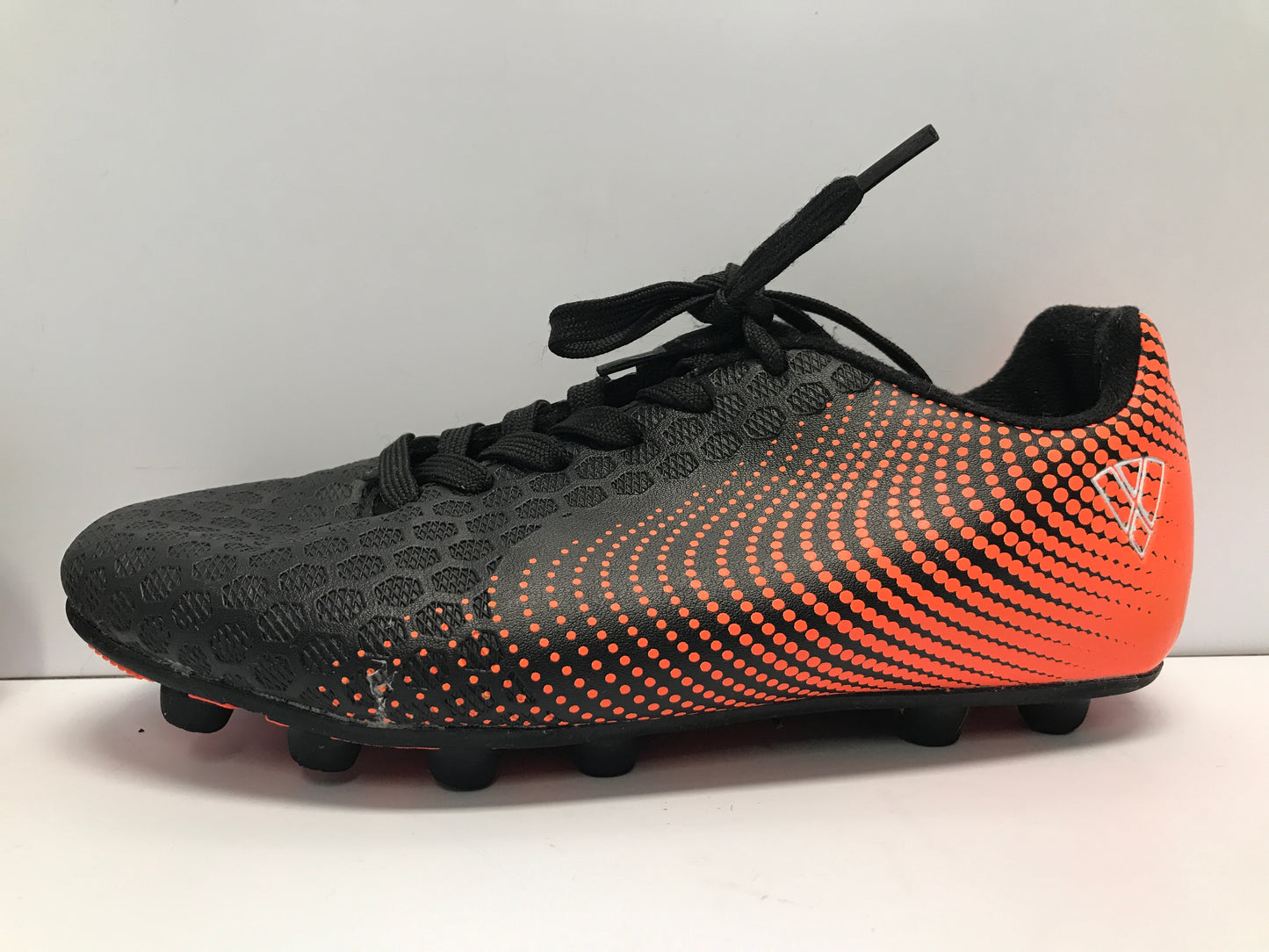 Soccer Shoes Cleats Child Size 2.5 Black Tangerine
