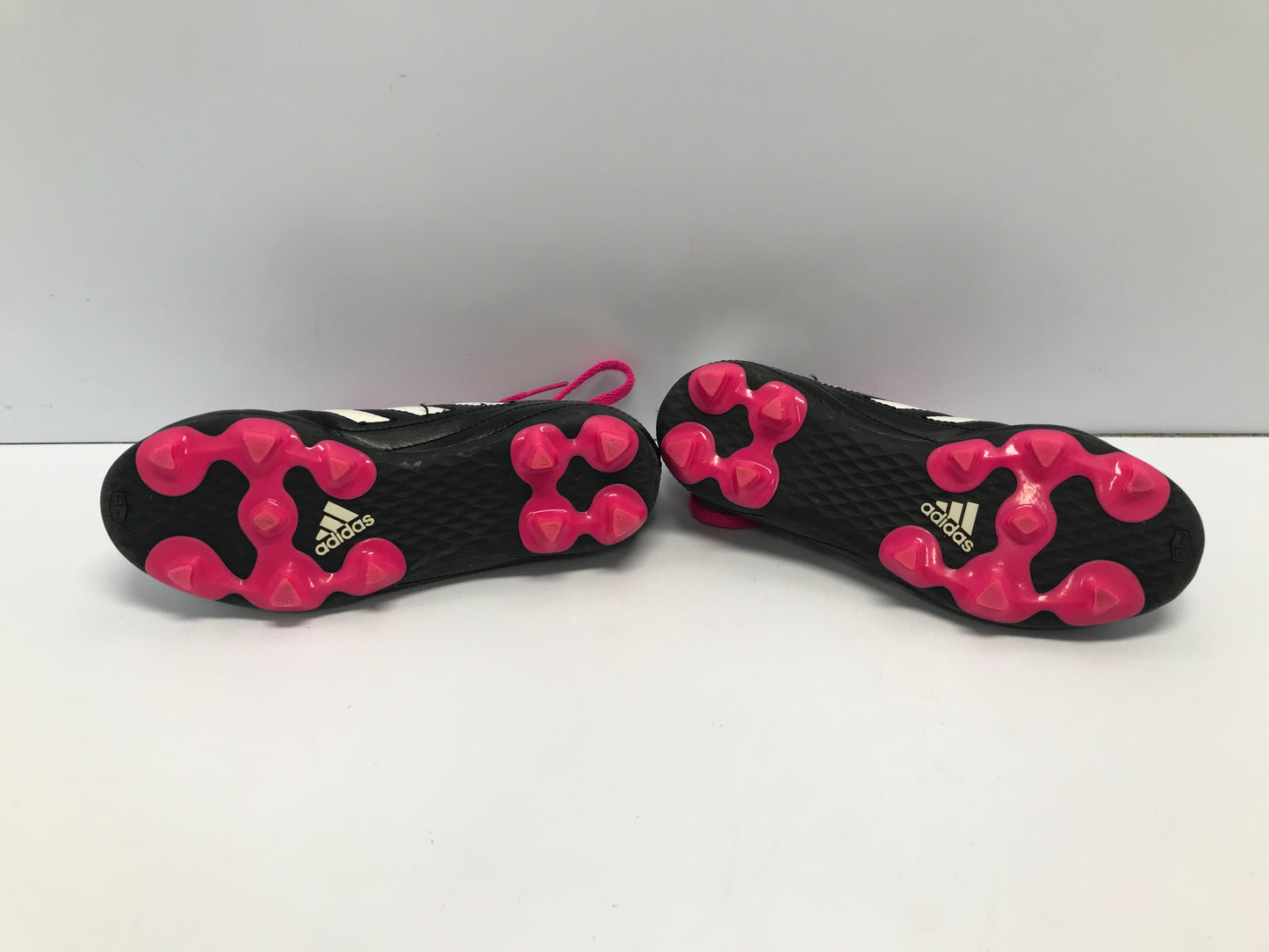 Soccer Shoes Cleats Child Size 2 Adidas Black Pink Excellent
