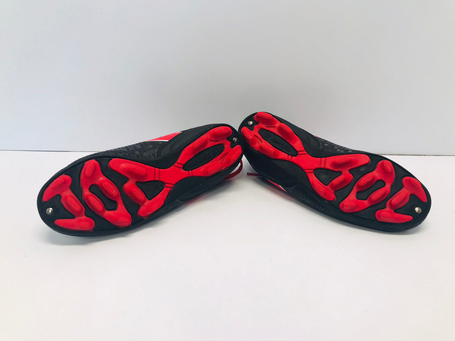 Soccer Shoes Cleats Child Size 2 Lotto Black and Red Like New