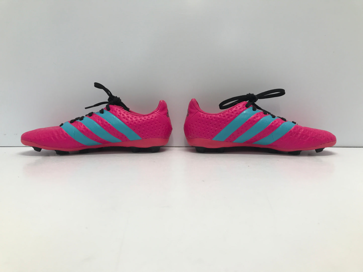 Soccer Shoes Cleats Child Size 3 Adidas Fushia Blue
