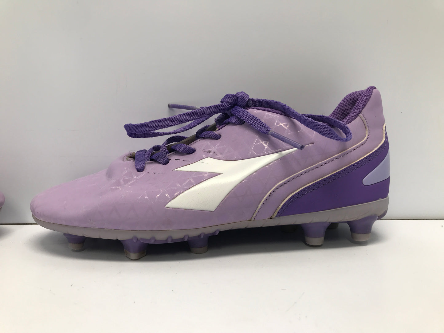 Soccer Shoes Cleats Child Size 4 Diadora Purple White