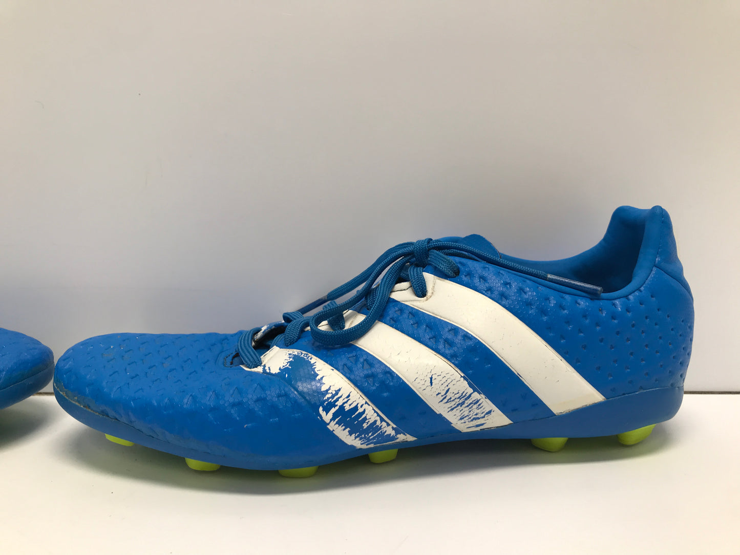 Soccer Shoes Cleats Child Size 6 Adidas Blue White