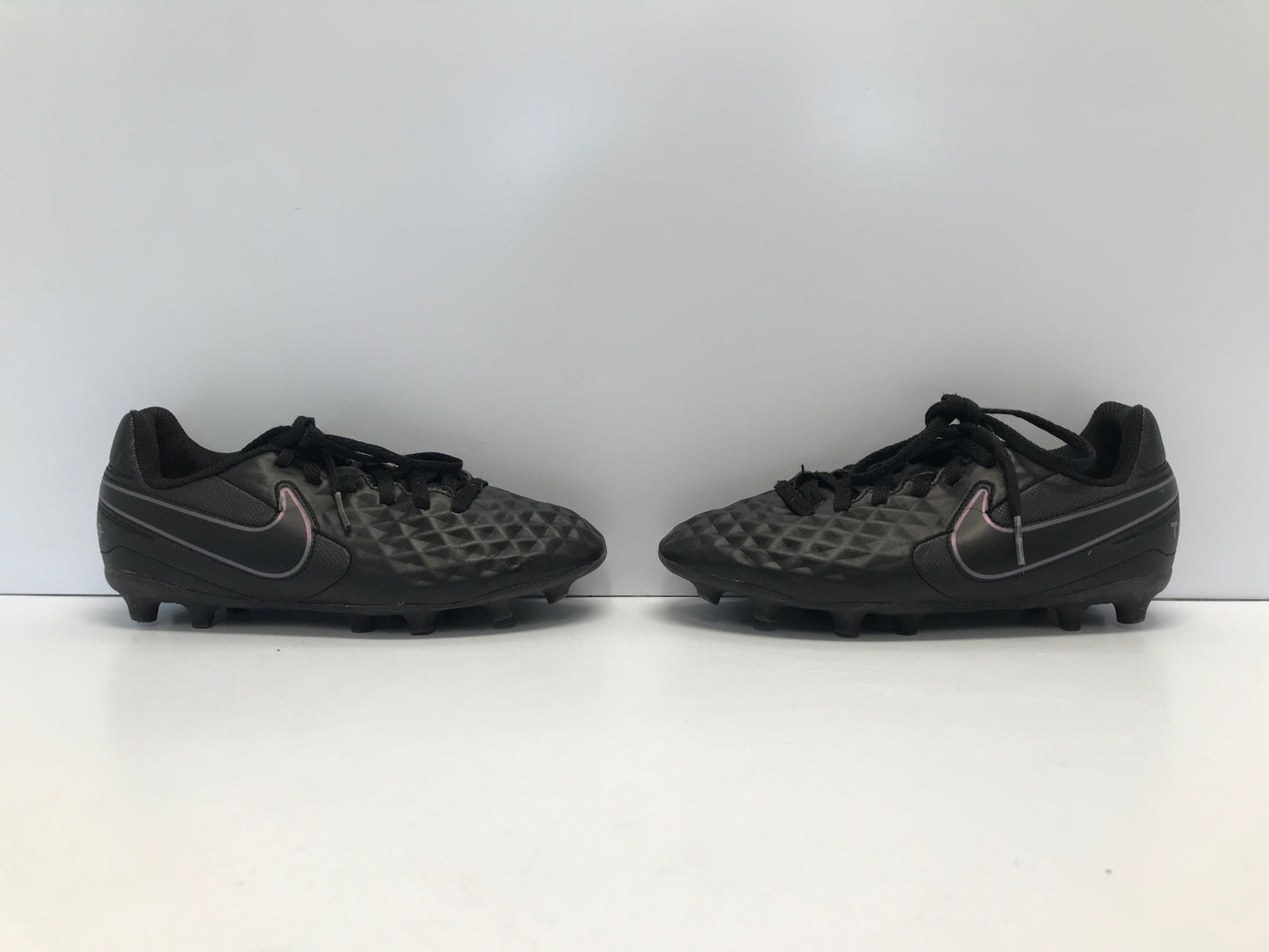 Soccer Shoes Cleats Child Size 8-9 Toddler Nike Tiempo Black