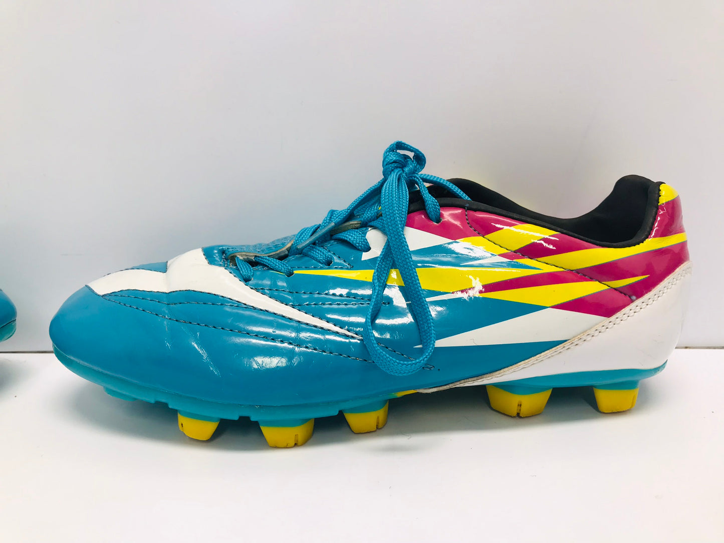 Soccer Shoes Cleats Ladies Size 7 Diadora Blue Pink Excellent