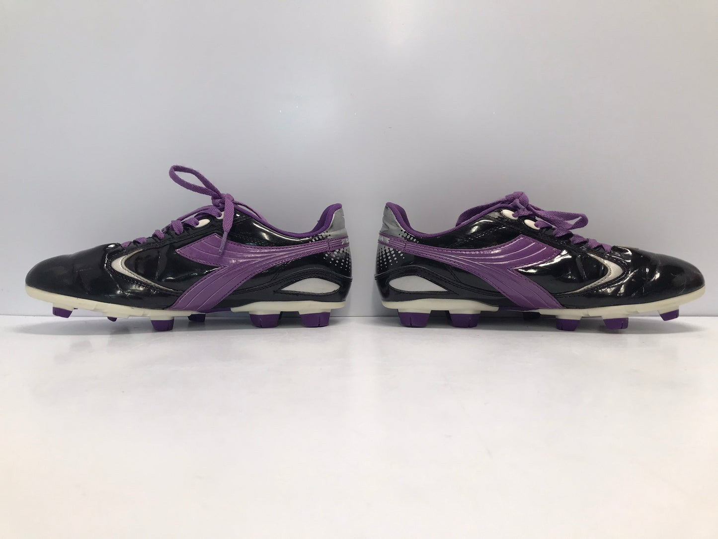 Soccer Shoes Cleats Ladies Size 9 Puma Diadora Black Purple Excellent