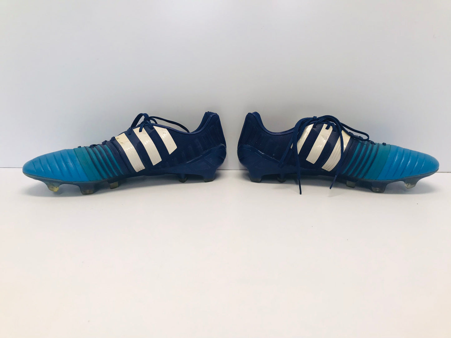 Soccer Shoes Cleats Men's Size 10 Adidas Champion League Blue on Blue Outstanding Quality Few Marks