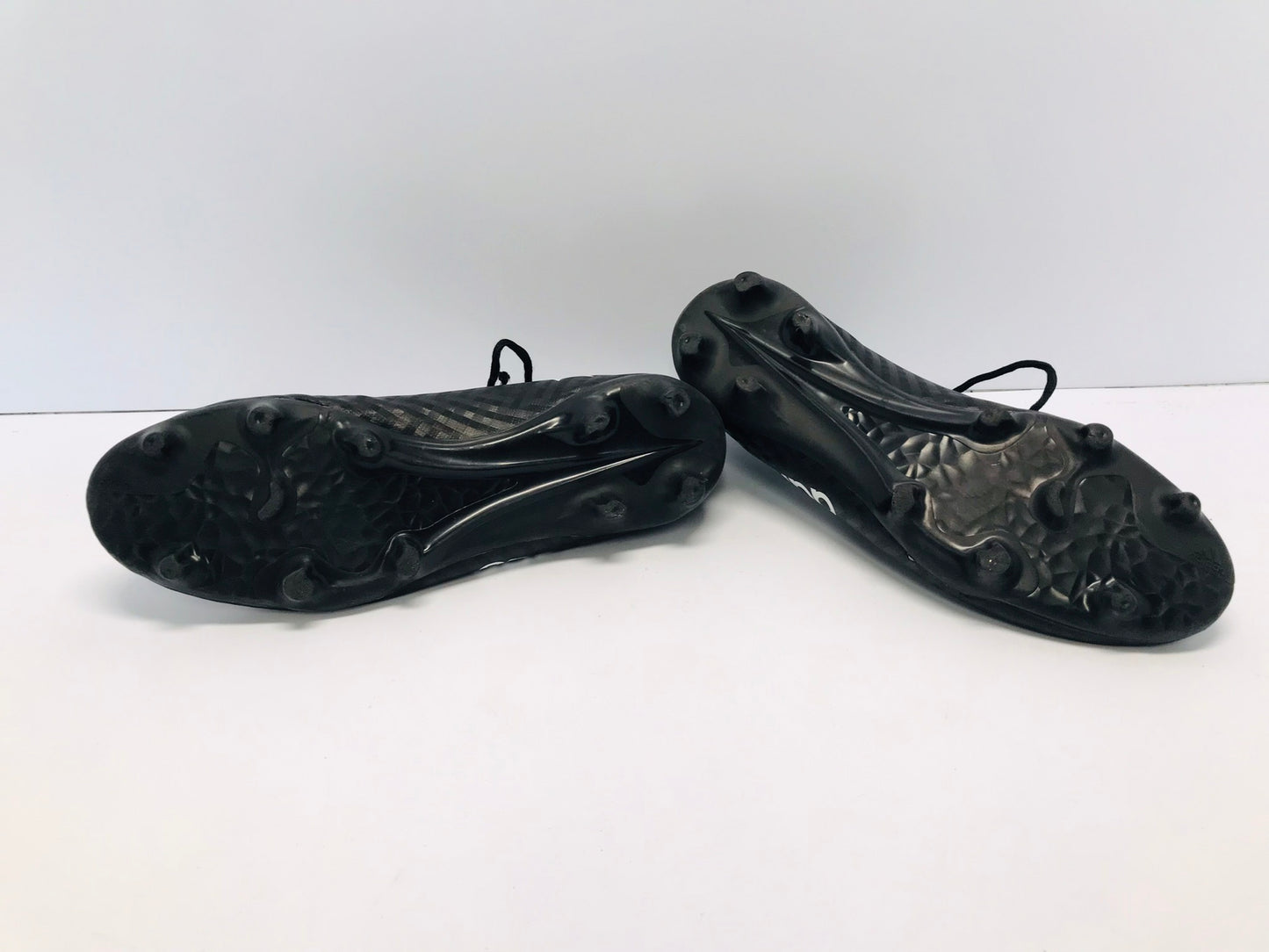 Soccer Shoes Cleats Men's Size 11 Adidas x Techfit Black Slipper Foot