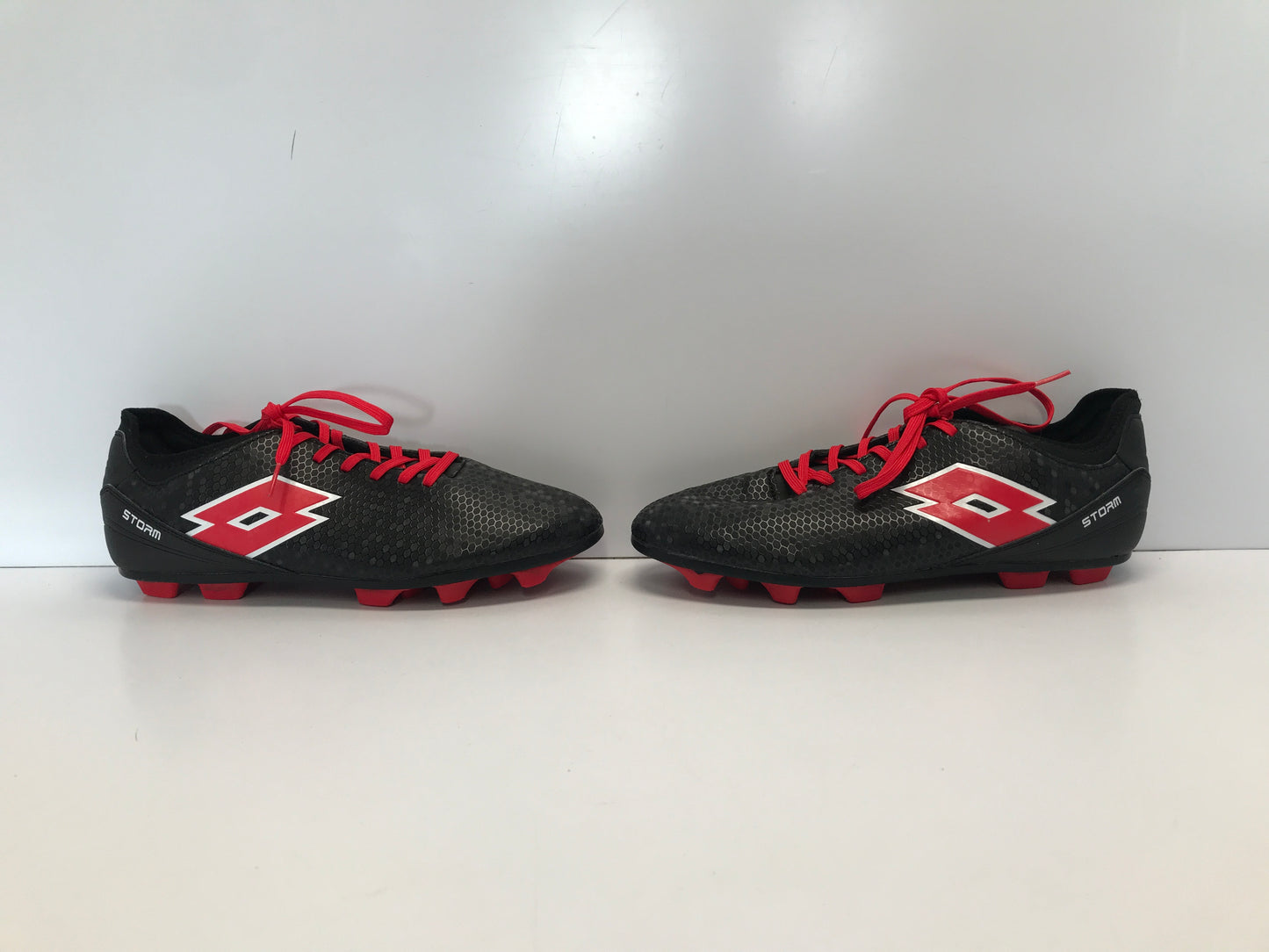 Soccer Shoes Cleats Men's Size 12 Lotto Black Red Like New