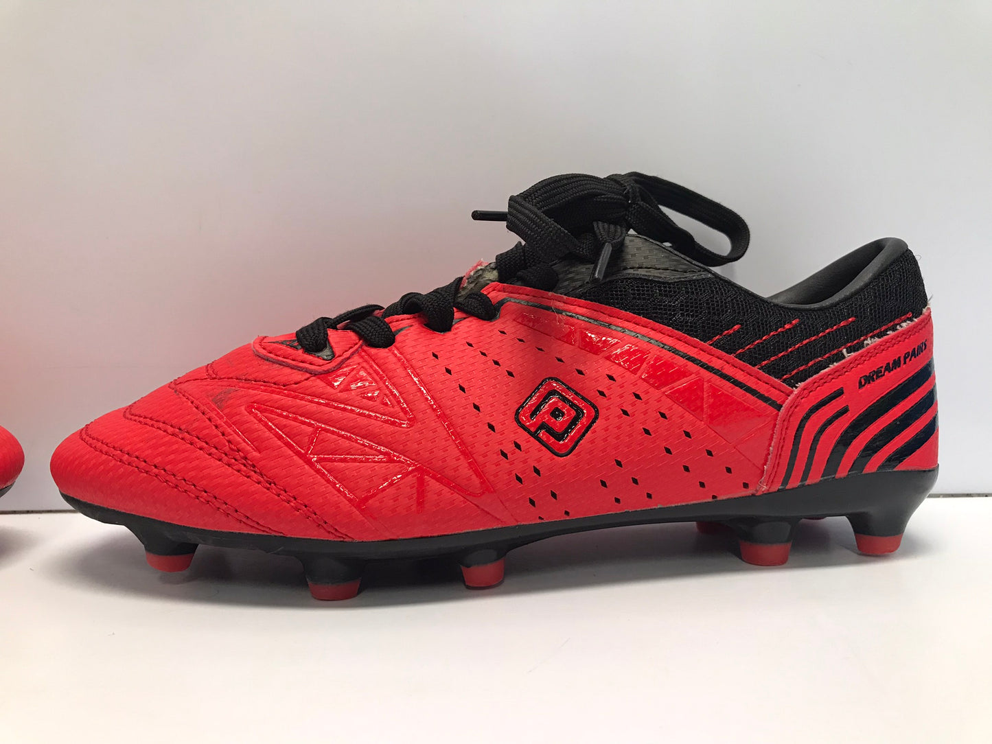 Soccer Shoes Cleats Men's Size 6.5 Red Black Like New