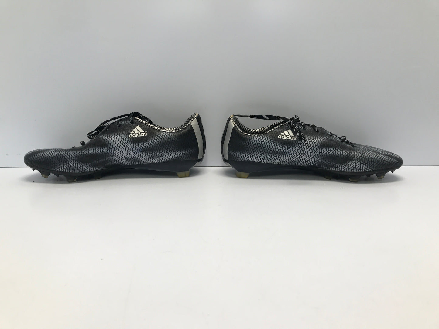 Soccer Shoes Cleats Men's Size 7.5 Adidas Adizero Fish Scales Excellent