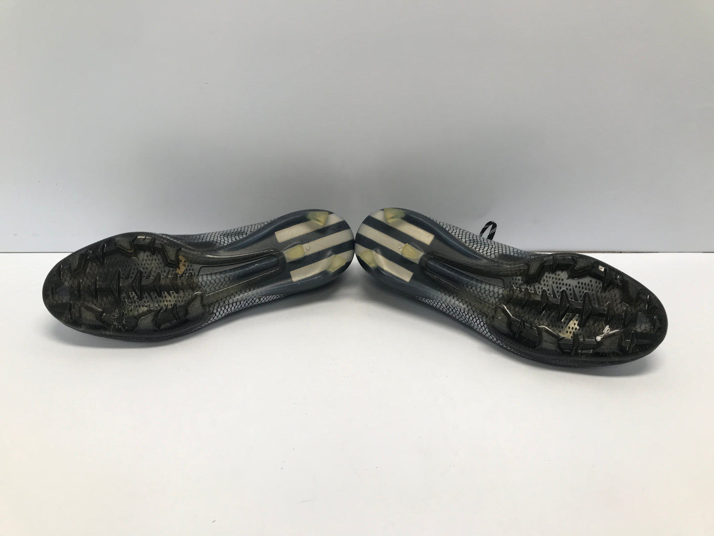 Soccer Shoes Cleats Men's Size 7.5 Adidas Adizero Fish Scales Excellent