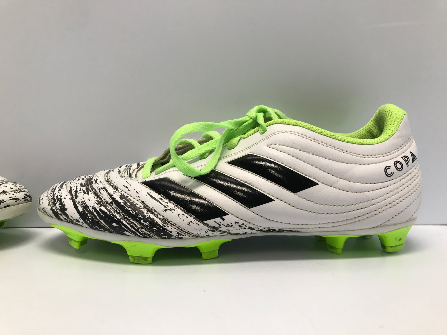 Soccer Shoes Cleats Men's Size 7.5 Adidas Copa White Black Lime Excellent