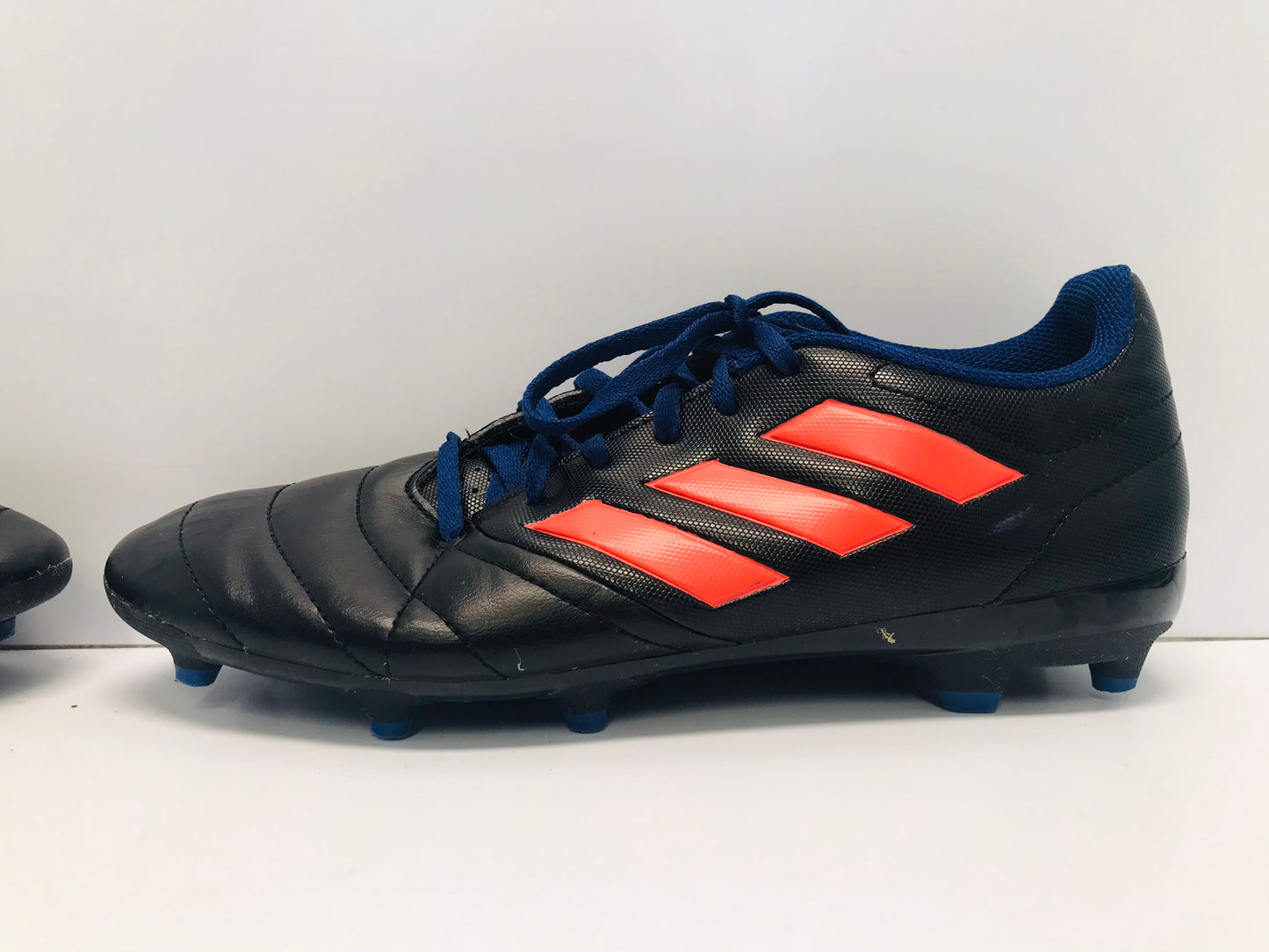 Soccer Shoes Cleats Men's Size 8 Adidas Black Blue Orange Excellent