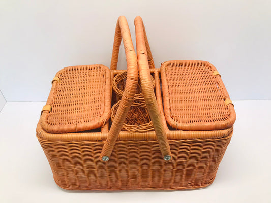 Vintage 1960's Wicker Rattan Picnic Basket 20x12x11 inch Double Sided  Cottage RV Camping Family Size