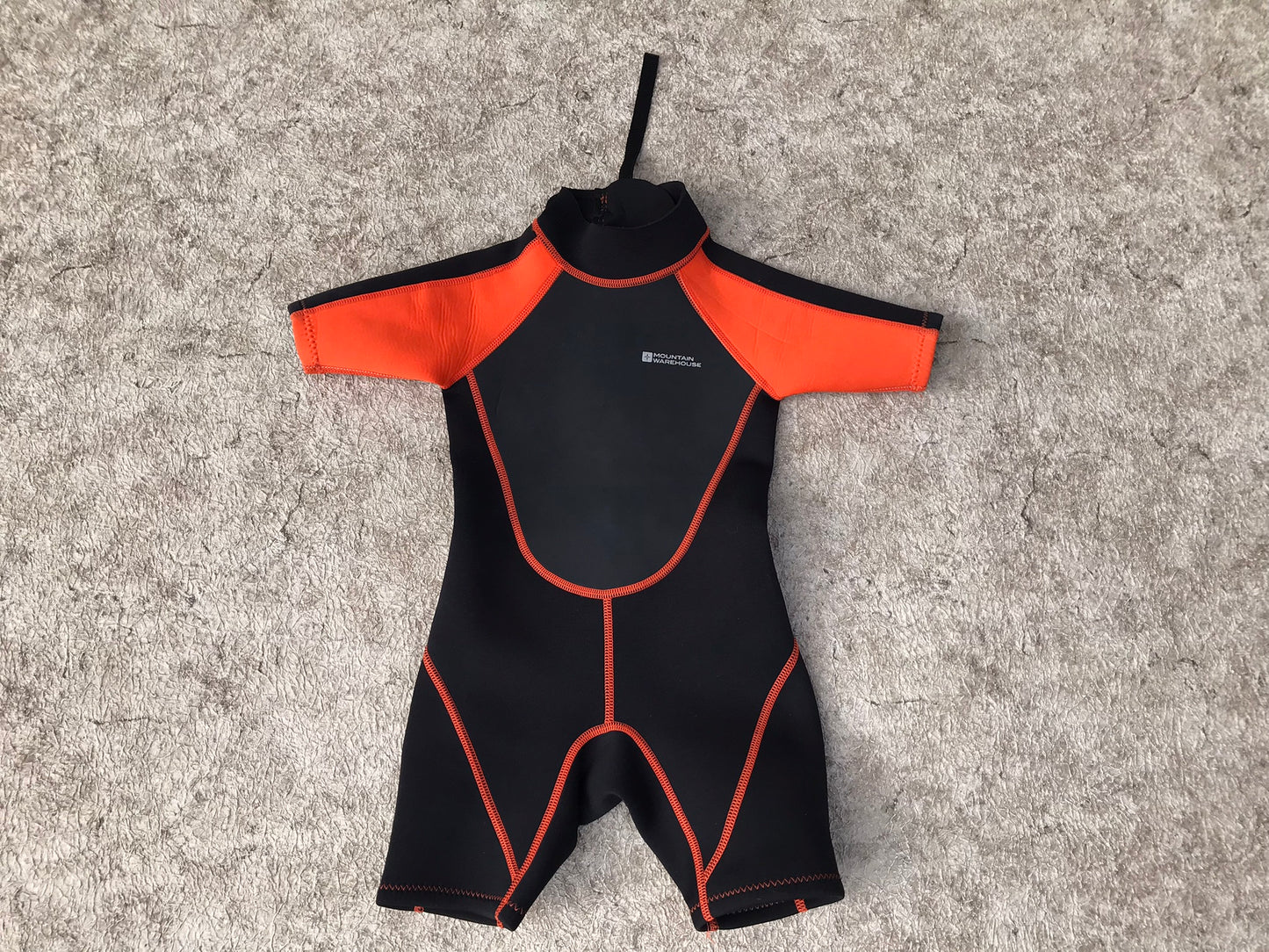 Wetsuit Child Size 3-4 MTN Warehouse Black Blue 2 mm Neoprene Like New