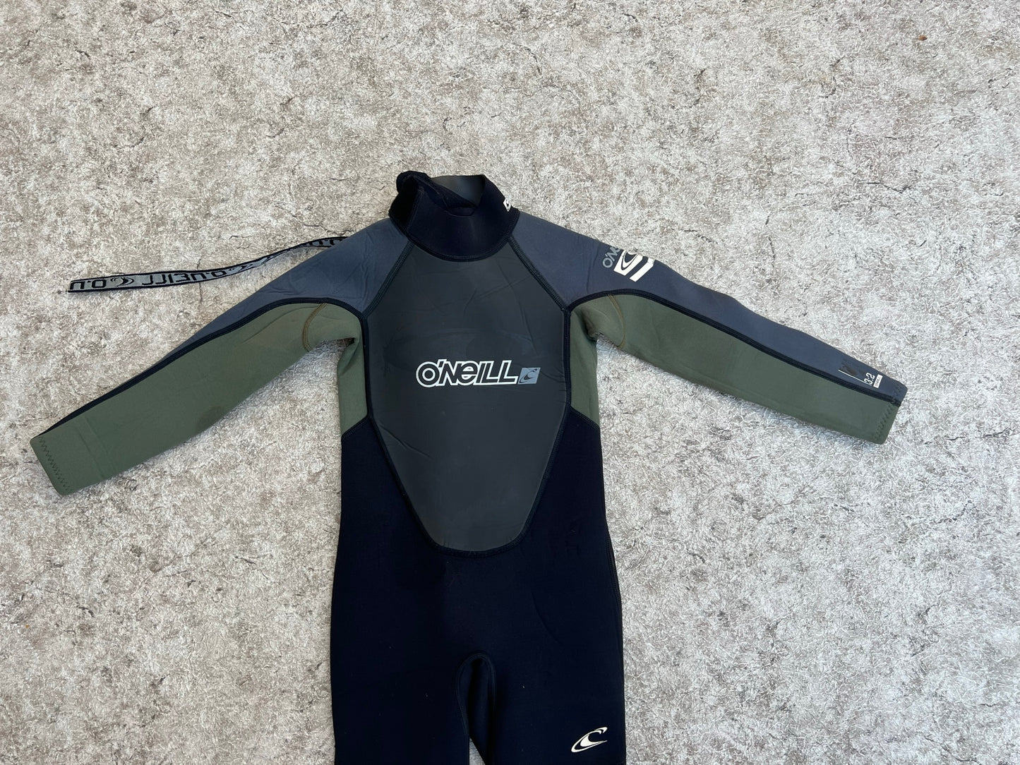 Wetsuit Child Size  4 Sage Green Black O'Neill Full 3-2 mm Neoprene Zippers Up Ankles Outstanding Quality Like New