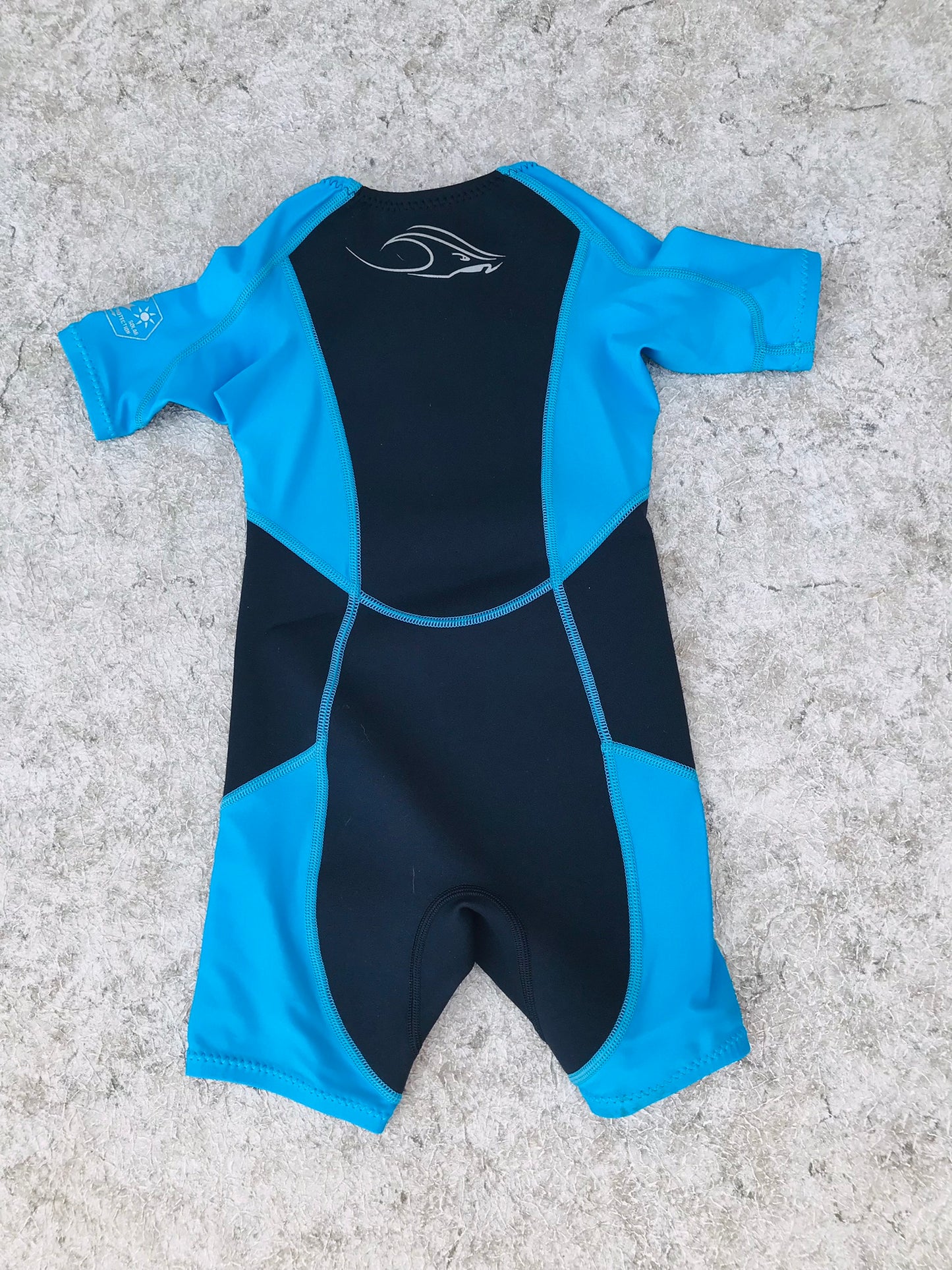 Wetsuit Child Size 4 StingRay AquaSphere 1-2 mm  Excellent