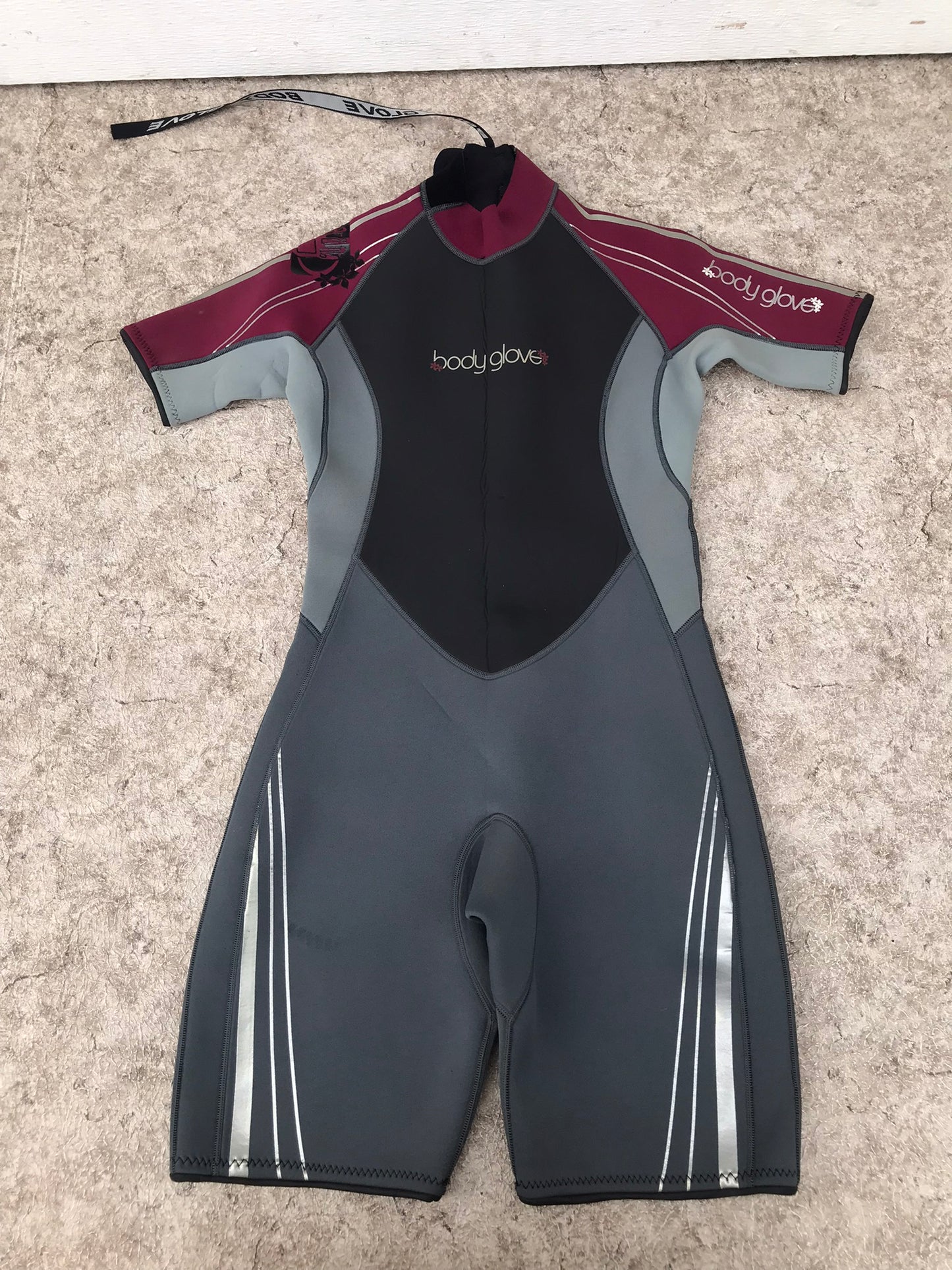 Wetsuit Ladies Size 11-12 Body Glove Grey Rasberry 2-3mm Neoprene Like New