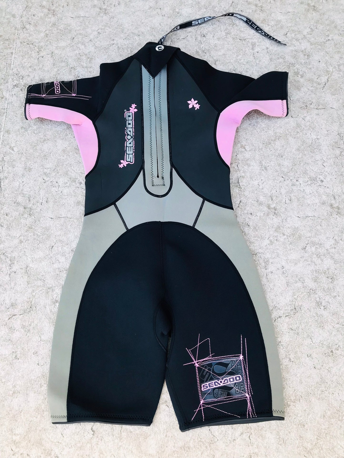 Wetsuit Ladies Size 11-12 Sea Doo 2-3 mm Black Pink Excellent