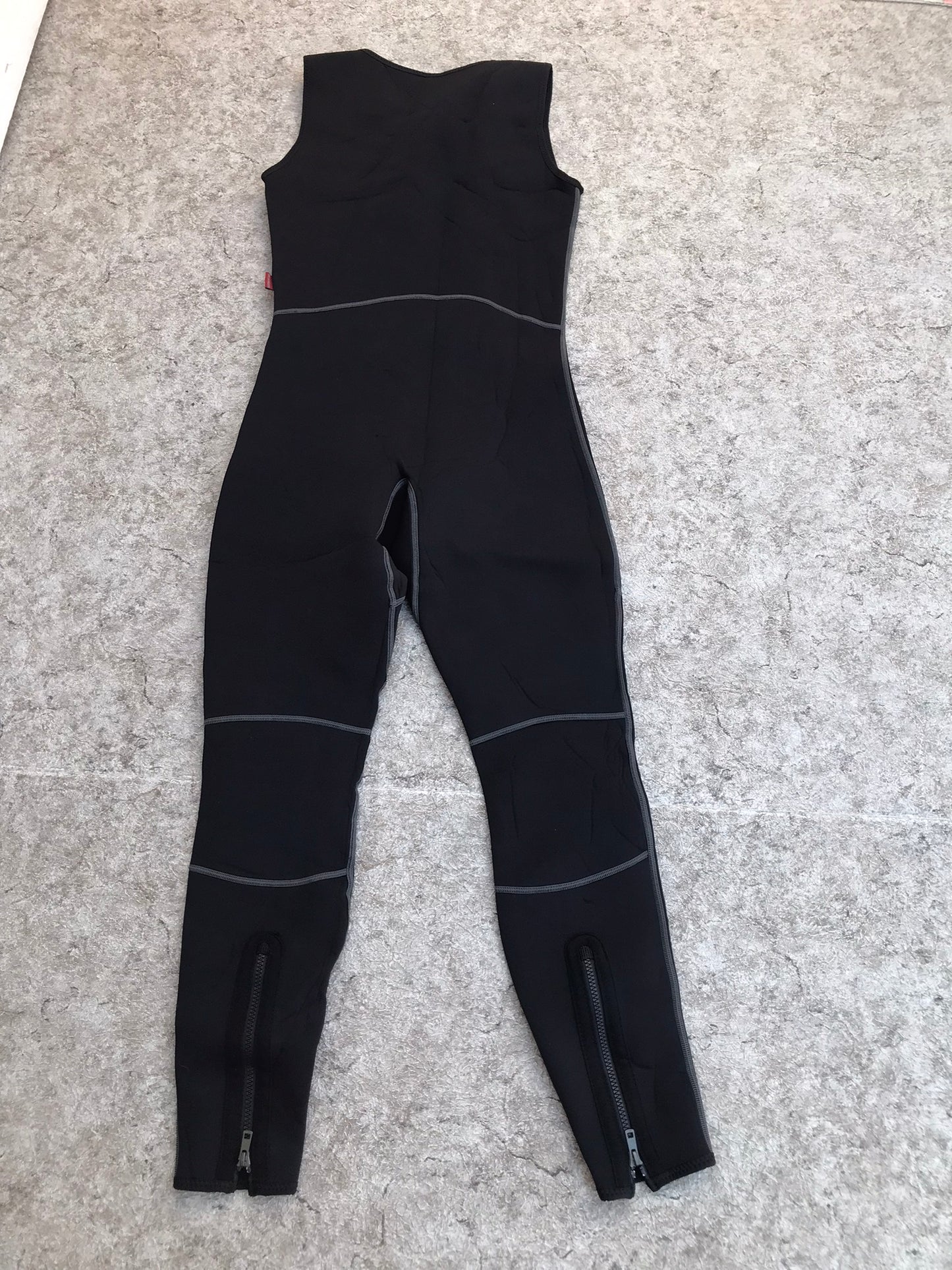Wetsuit Ladies Size Large Full John NRS Titanium Black 2.5 mm Surf Water Ski Kayak Paddleboard Canoe Sail As New
