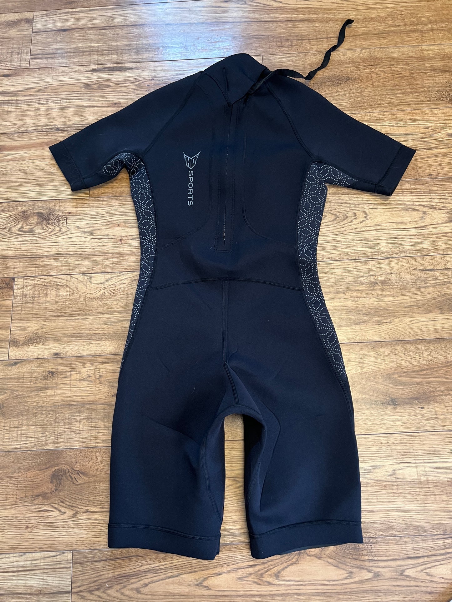 Wetsuits Ladies Women's Size 9-10 HO Sport Black 2-3mm Neoprene Like New