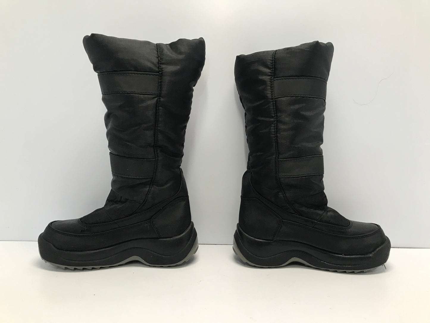 Winter Boots Child Size 12 Cougar Black Fleece Lined Easy off and on