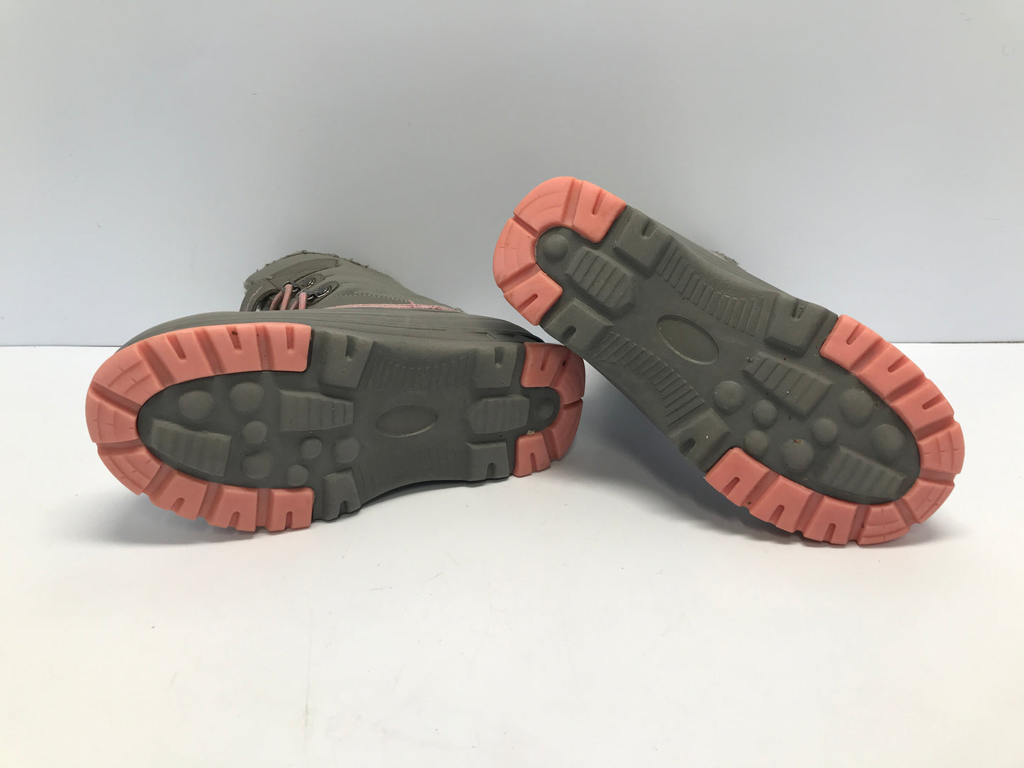 Winter Boots Child Size 2 Sketchers Grey Pink Excellent