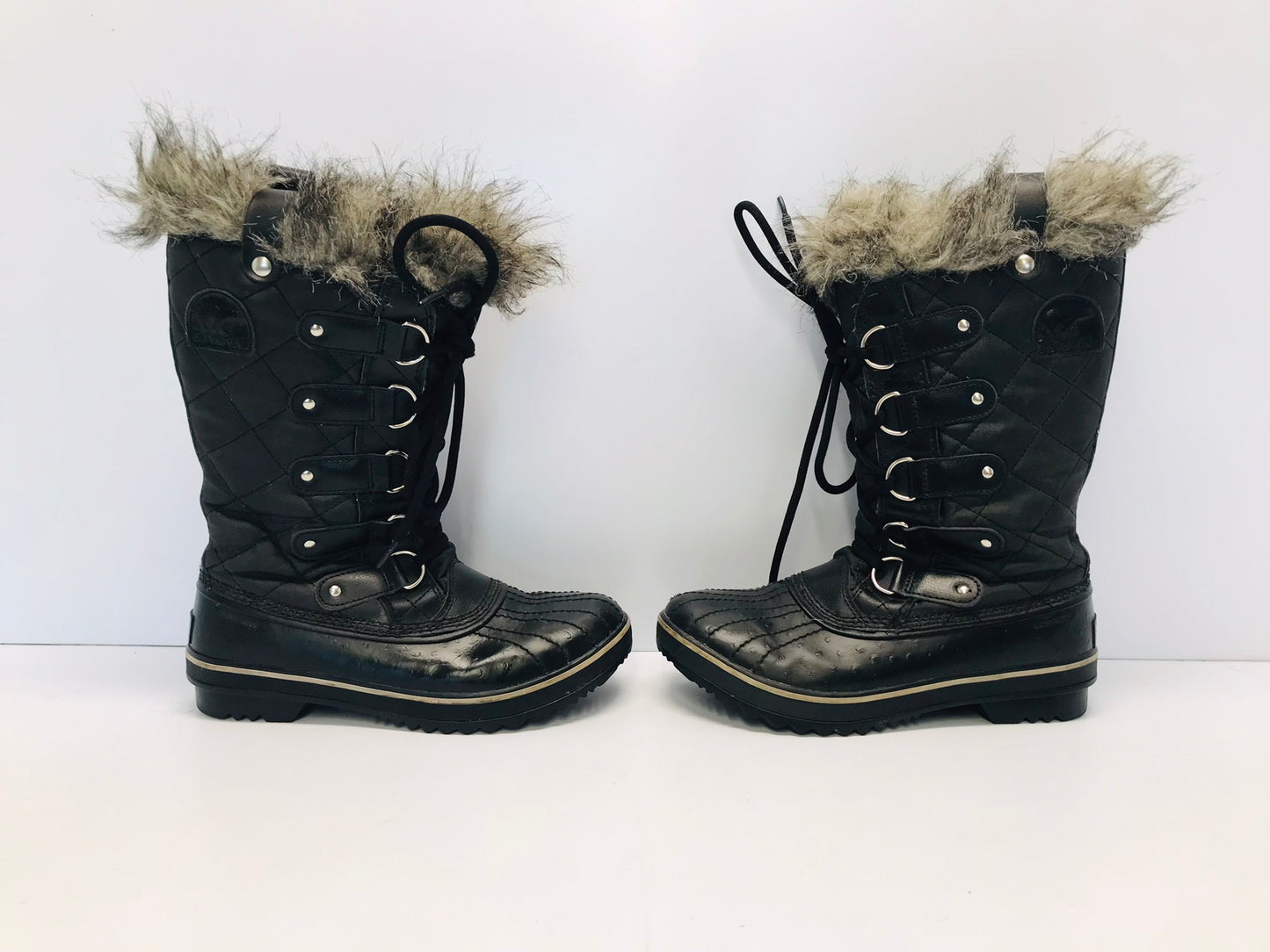 Winter Boots Ladies Size 6.5 Sorel Black Faux Fur Waterproof